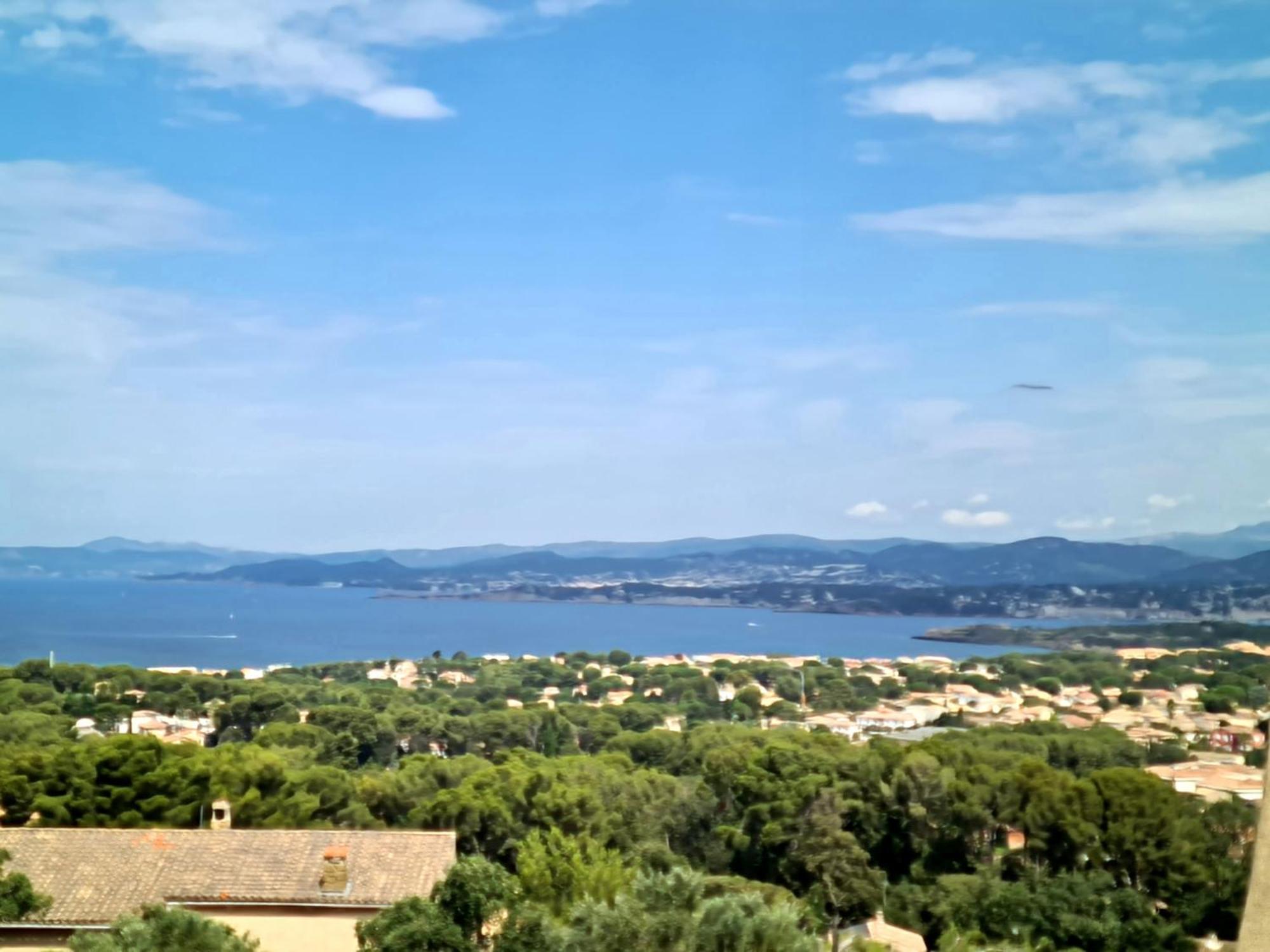 Villa M, Chambres D'Hotes, Vue Mer, Sauna, Piscine A Six-Fours 锡富尔勒普拉日 外观 照片