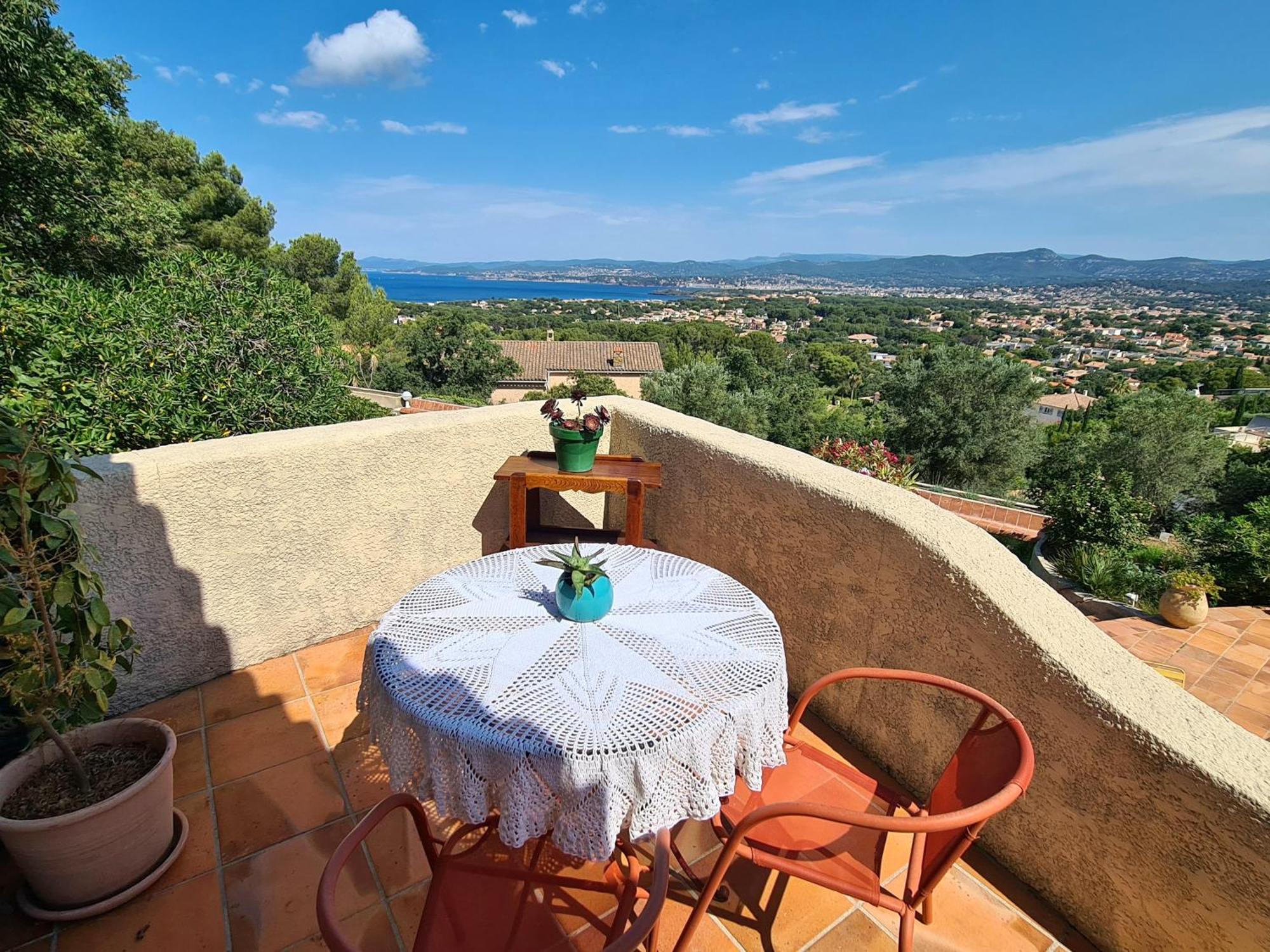 Villa M, Chambres D'Hotes, Vue Mer, Sauna, Piscine A Six-Fours 锡富尔勒普拉日 外观 照片
