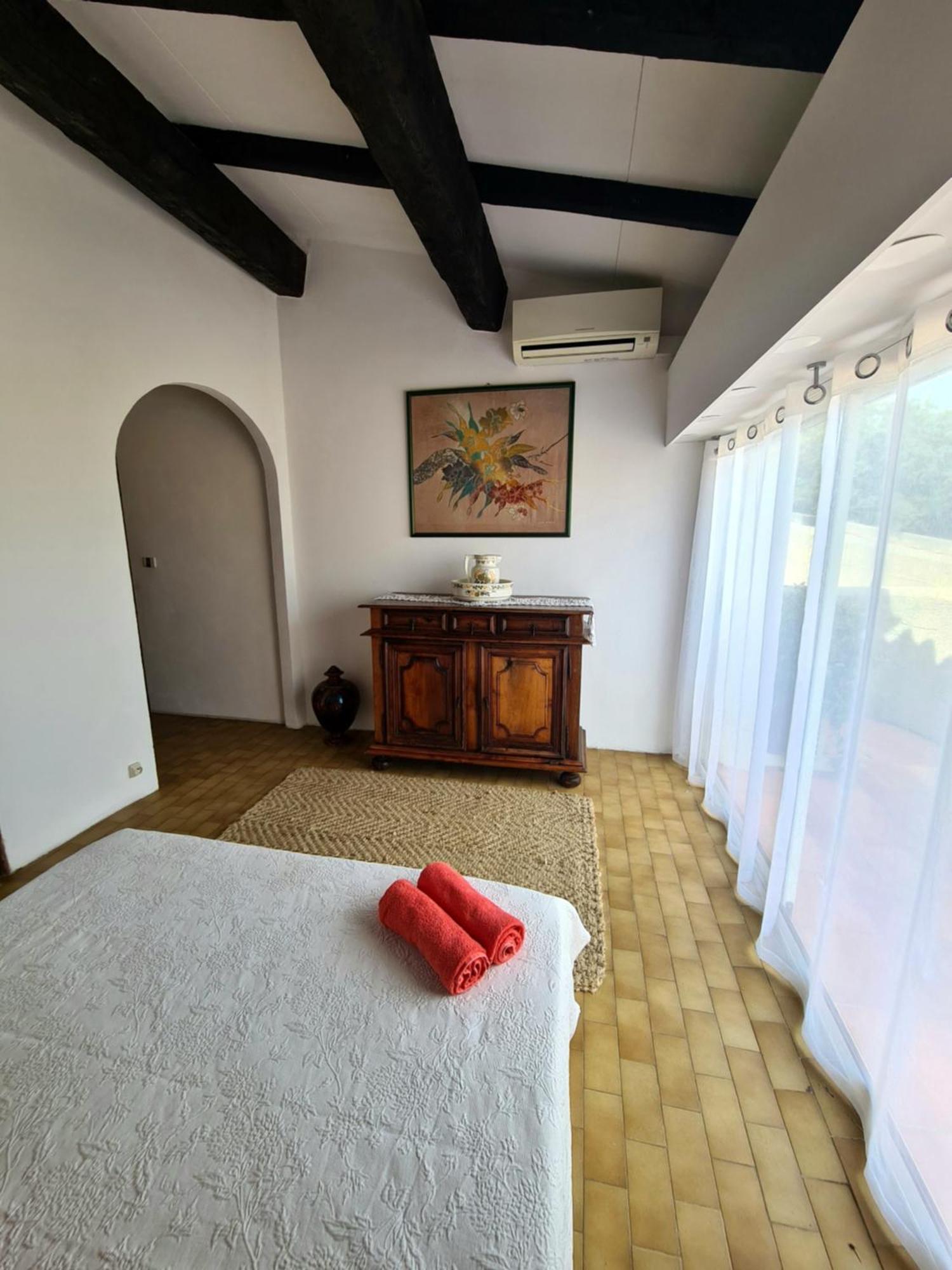 Villa M, Chambres D'Hotes, Vue Mer, Sauna, Piscine A Six-Fours 锡富尔勒普拉日 外观 照片